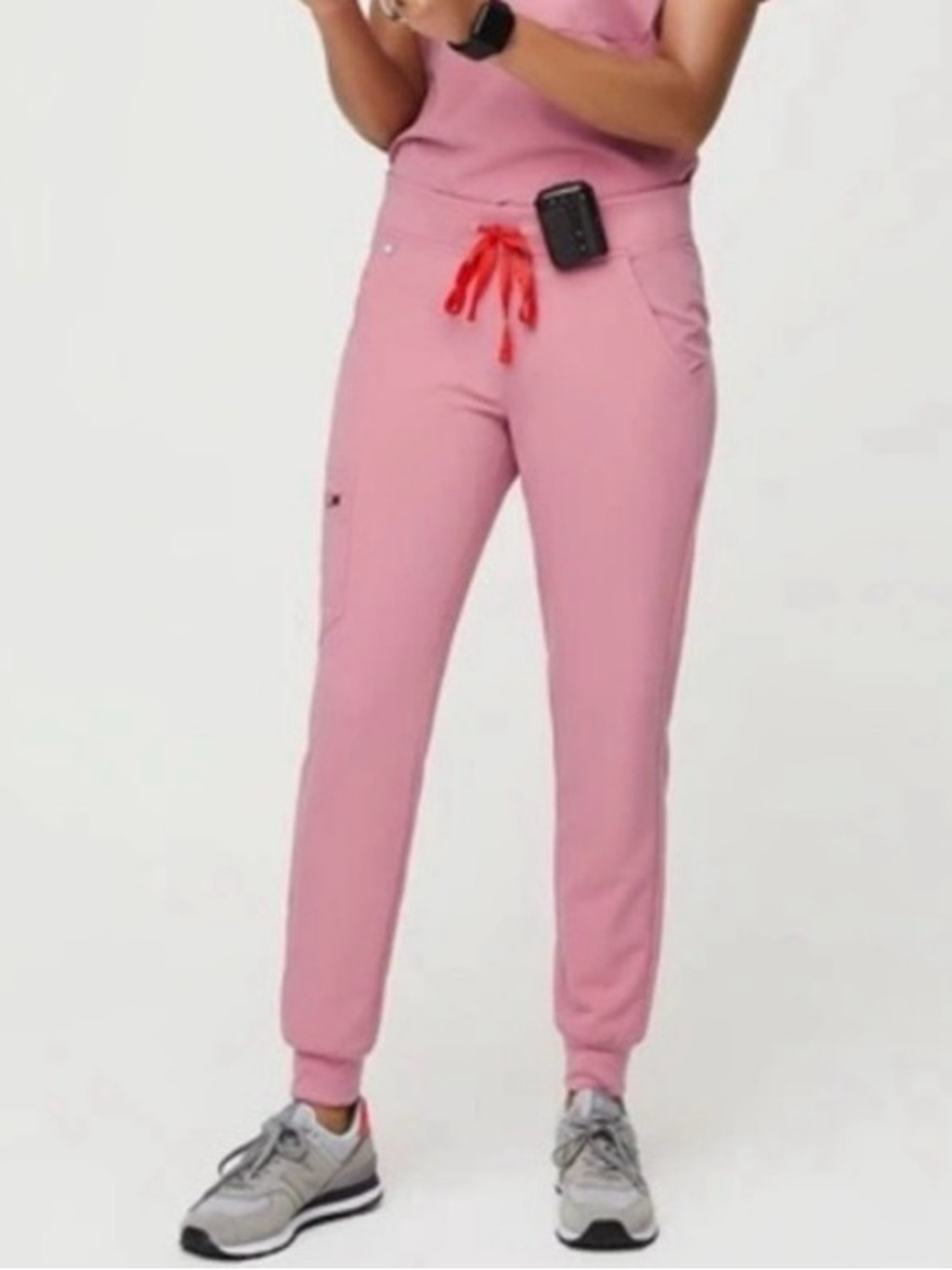 Figs Zamora Jogger Scrub Pants in Chalk Pink Limited Edition Size XXS